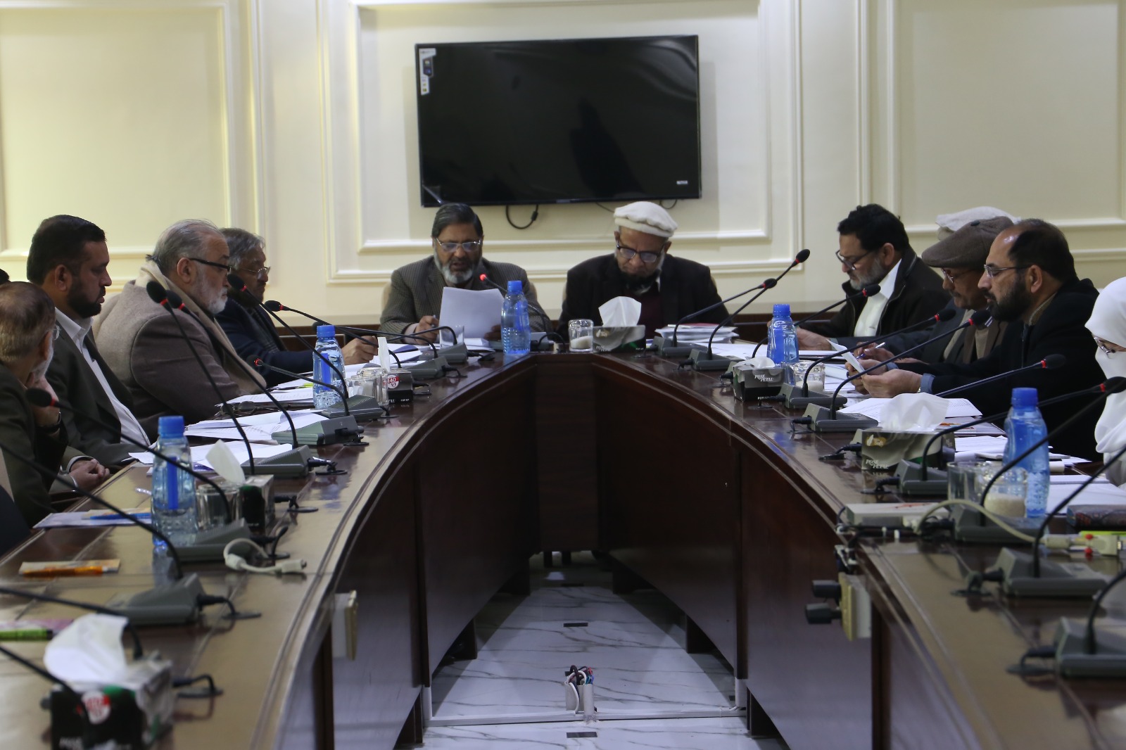 Mr. Miraj-ul-Huda (President Governing Body) Address Governing Body Meeting at Man 24-01-2020soorah Hospital Held on