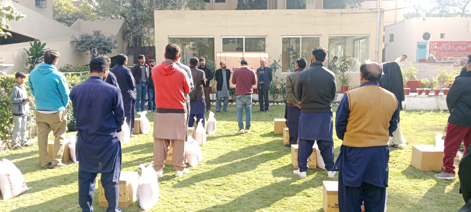 Chritmas Gift Distrubution (5)