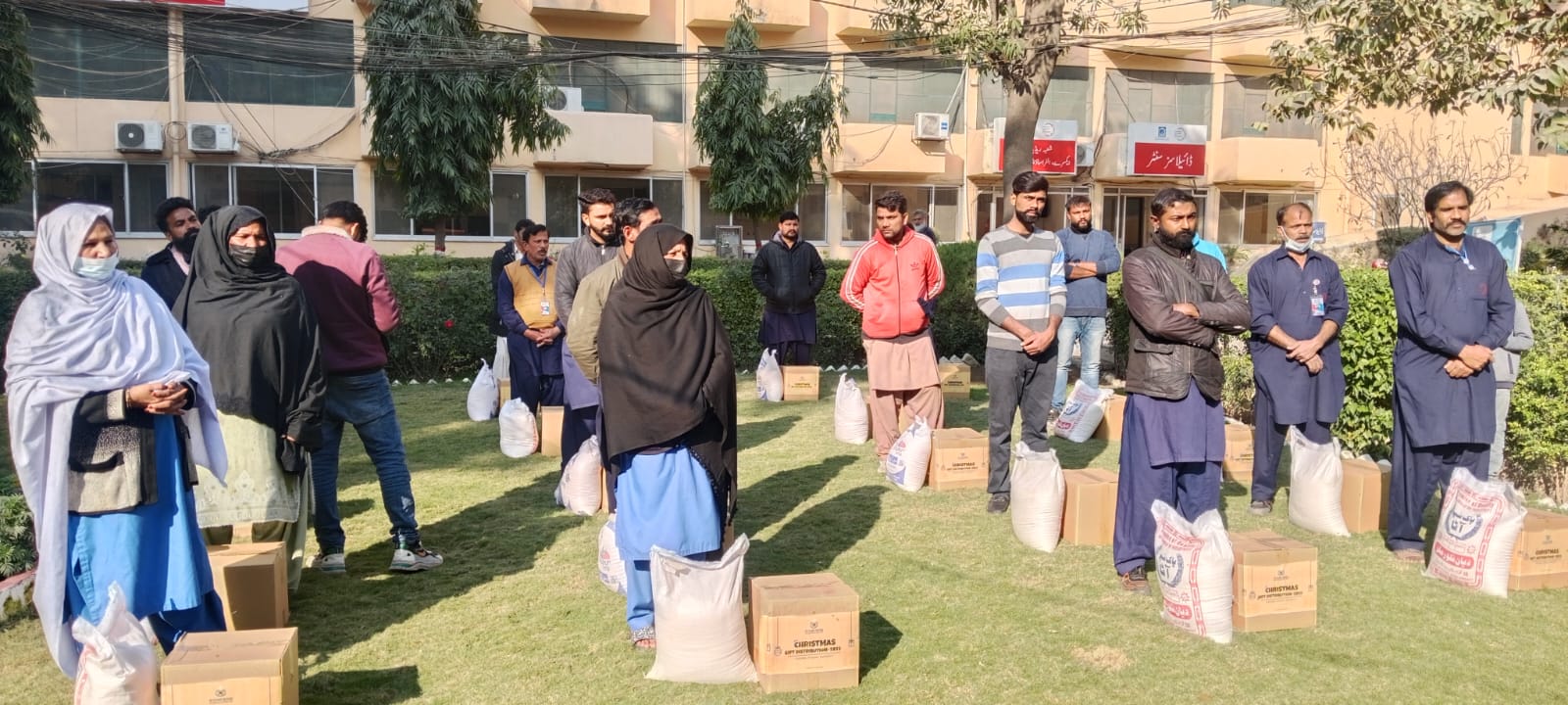 Chritmas Gift Distrubution (6)