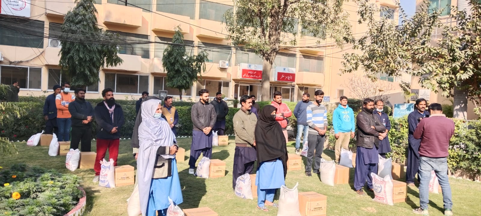 Chritmas Gift Distrubution (7)